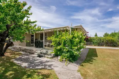Image de Clyde Classic - Otago Holiday Home