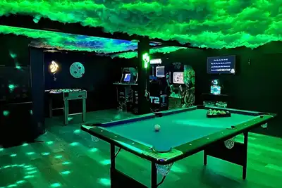 Image de Hot Tub & Cloud Ceiling House