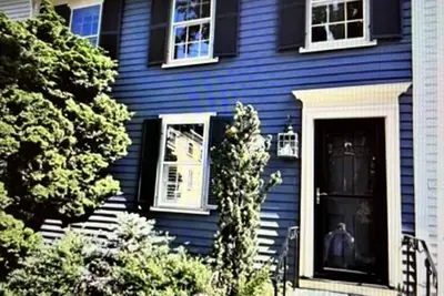 Image de Old Town Charm. \nSleeps 4- 2 bedrooms - 2. 5 baths