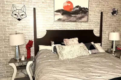 Image de Deluxe Mountain Fox Suite Jiminy Peak - Ski On Off - Fully Redone Decor