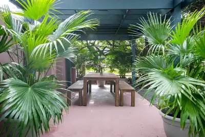 Image de Downtown Charleston Abode - 1 Block from King!