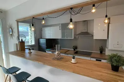 Image de Elégant, Spacieux & Cosy- Paris à porte - Au Pied du Metro 14 (5 mn du centre)