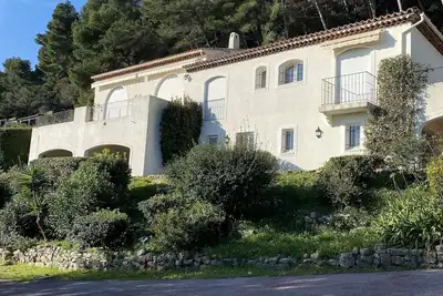 Image de Magnifique Villa Avec Vue Mer Hauteurs Cannes Vallauris