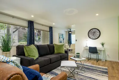 Image de Stanford Hospitals within reach – cozy 1-bedroom apartment