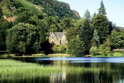 Image de 6 chambres à coucher à Aberfoyle