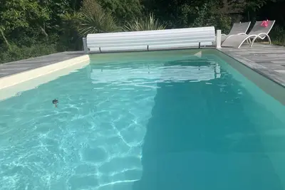 Image de Carentan - Spacieuse maison avec piscine chauffée de 10 personnes