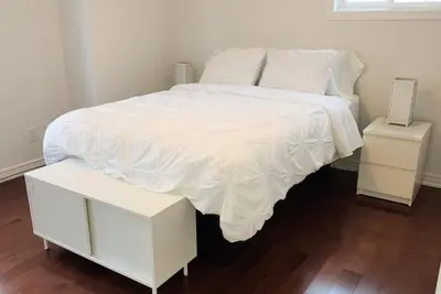 Image de Clean Comfy Entire Home Safe Tranquil & Prime Area