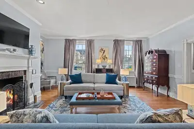 Image de The Piedmont - Historic Home with Colonial Charm