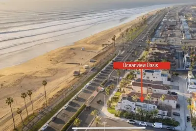 Image de Huntington Beach Oceanview Oasis \nBeach Front & Pier View  6 Bedroom 4. 5 Baths