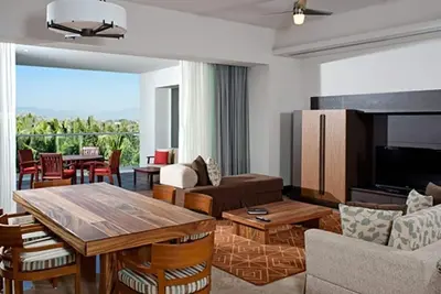 Image de Grand Luxxe 1 Bd Villa on Beach