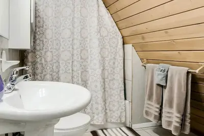 Image de A-Frame of Mind! Gorgeous Views! Remodeled with Ac