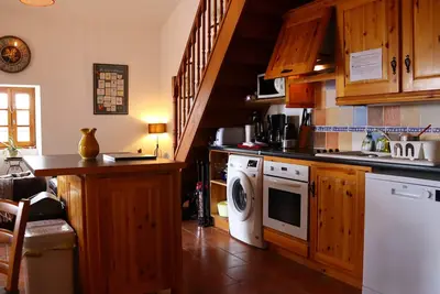 Image de Amazing air-conditioned apartment with private roof terrace in a Provençal Mas