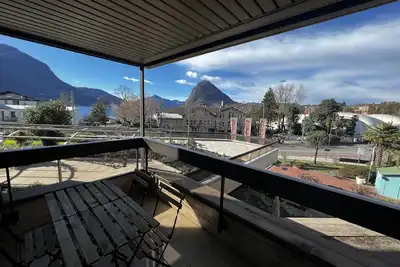 Lugano City Appartement à Cassarate face au lac, à 5min du centre