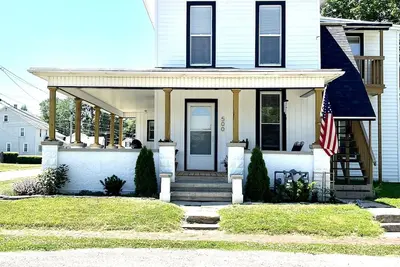 Image de Beautiful & Comfortable One Bedroom \/One Bathroom
