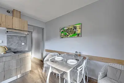 Image de La Fontaulière - Vue montagne et parking privé