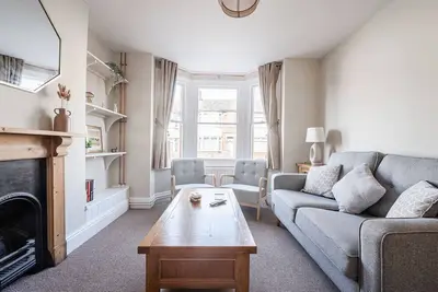 Image de Guest Homes | Sherrington Road Abode