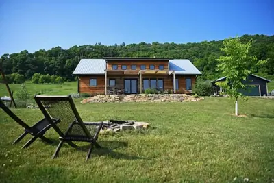 Image de Amazing Views at this Modern Retreat on 5 Acres. Superhost on AirBnB!