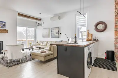 Image de Monte Carlo Deluxe Waterview Loft
