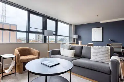 Image de Remarkable Kendall Square 2br w/ Gym & W/D, nr Green Line, by Blueground