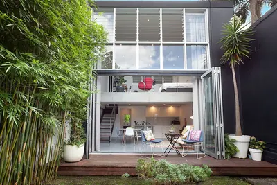 Image de The Black Haus - Bronte ~ 10 minute walk to beach