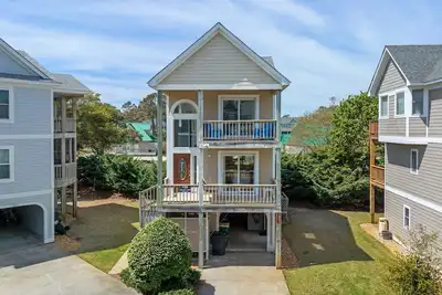 Corolla & Lime: Oceanside | Resort Amenities