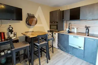 Image de 432 / T2 Avec Parking, Piscine Et Clim SÉJOUR
