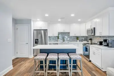 Image de Spacious 3 bedroom Condo 15 Minutes to Downtown