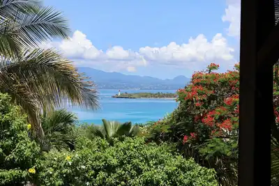 Appartement Cosy vue sur L'îlet du Gosier, Grande Terrasse
