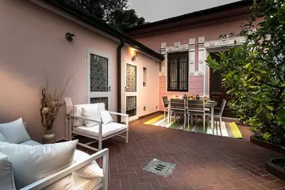 Image de Villa Paola house close to the Beach in Viareggio