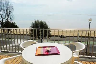 Image de Appartement pour 5 personnes les pieds dans l'eau