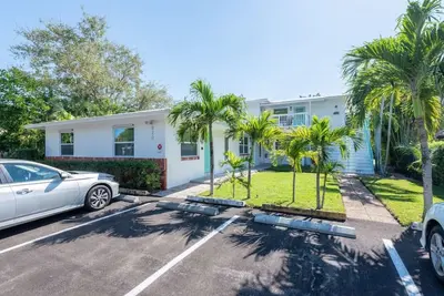Image de Short Walk to Wilton Drive! Apt6