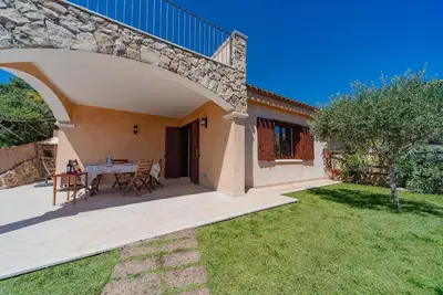 Image de Maison de vacances Costa Rei pour 1 - 6 personnes avec 3 chambres à coucher - Maison jumelée