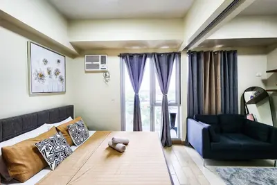 Image de Panoramic Views: Executive Cozy Iloilo Studios