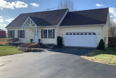 Image de Convenient and Local Vrbo Escape with 4 bedrooms - 2 baths Awaits Your Getaway
