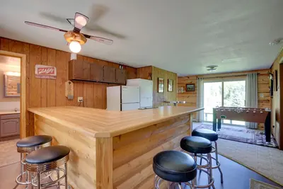 Image de Country Vacation Rental in Mercer at Waterfall!