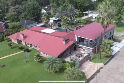 Image de Lake Charles #1 Rental located close to everything. Casino's/mall/restaurants.