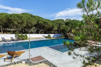 Image de Maison de vacances 'Forest Village T2' avec vue sur la montagne, piscine partagée et Wi-Fi