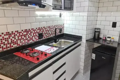 Image de Sala e Quarto na Barra da Tijuca Próximo à Praia