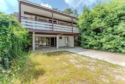 Image de Maison de vacances 'Cap Ferret Apercu Bassin Réf 4120' avec jardin privé et balcon