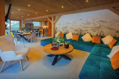 Image de Chalet Julero - séjour alpin pour 12 avec jacuzzi et sauna - Ovo Network