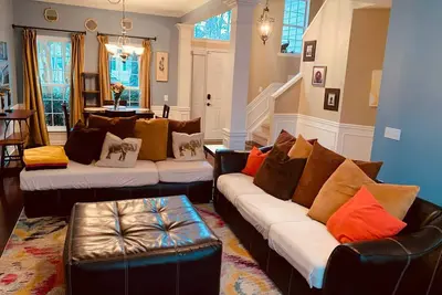 Image de Charlotte Hideaway, 5 minutes from Concord Mills Mall! A retreat away from home.