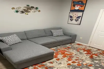 Image de Brick City Dreams  A minute away from The Prudential Center! 4 mins from Nj Pac!