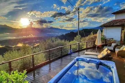 Image de Tuscany, amazing view, private jacuuzi