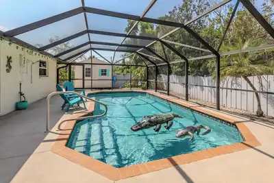 Image de Alligator Escape, Heated Pool Included, just minutes from sun kissed beaches
