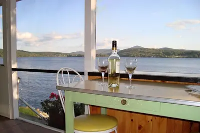 Image de Lakeside Tranquilty