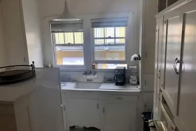 Image de Great Spacious 1-Br Right by Campus + Gourmet Dwtn