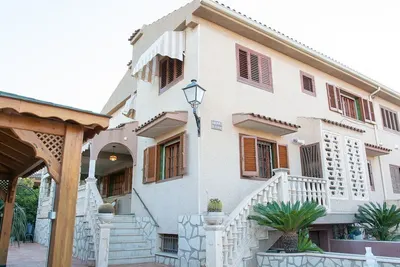 Villa Costa Blanca, privada, 12 personas, cerca