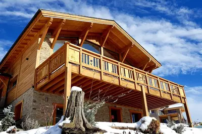 Image de Chalet Louma ***** Font-Romeu Vue panoramique style contemporain. 10 couchages