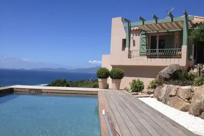 Image de Villa avec vue mer & piscine Ă Portigliolo