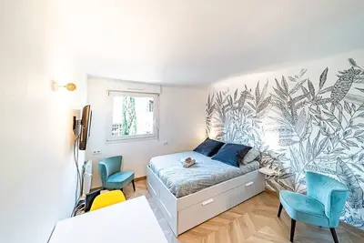 Image de Le petit Million- joli studio rénové-Flachet